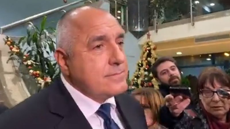 Борисов се прибра от Истанбул и срази всички, нарекли го "малък премиер" ВИДЕО