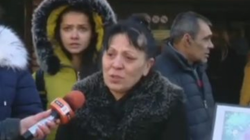 Бабата на убитата Кристин от Сотиря проплака преди делото на извършителя