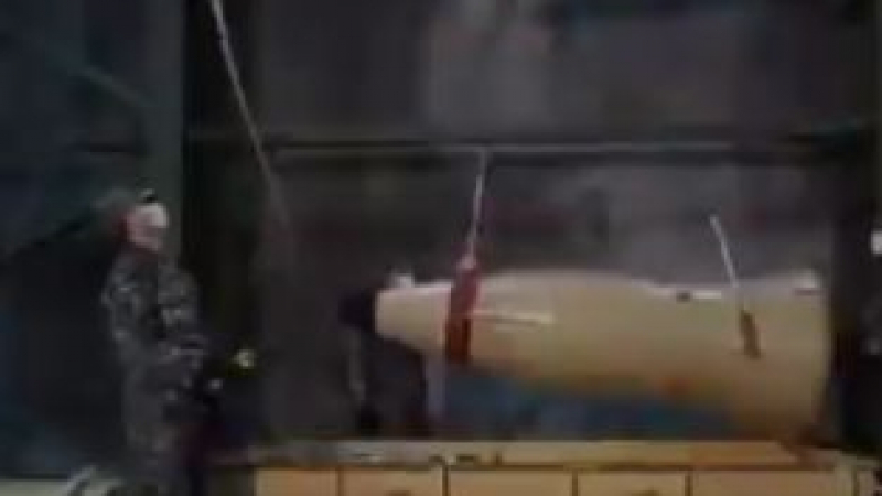 Иран пусна реклама за подготовката на ракетите, изстреляни по US бази ВИДЕО