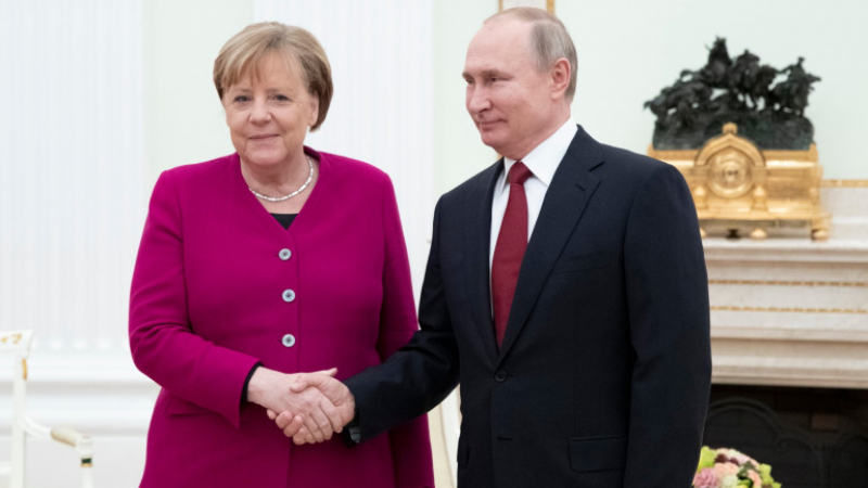 Гореща новина за "Северен поток 2" след срещата Меркел - Путин 