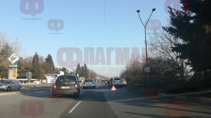 В Бургас почерня от полиция, ГДБОП блокираха изходите на града СНИМКИ
