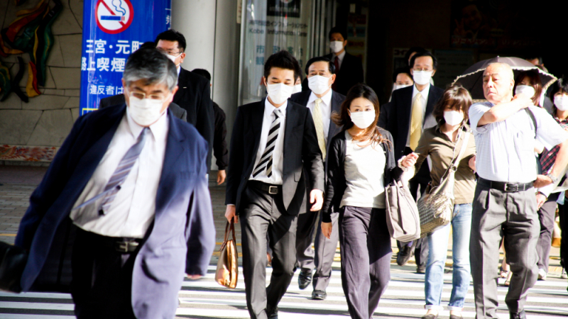 Новата пневмония, срещу която лекарите са безсилни, засечена и в Япония