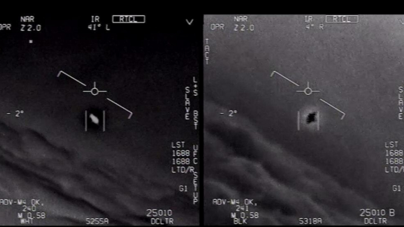 Кой кого: Американският самолетоносач Нимиц в сблъсък с НЛО 