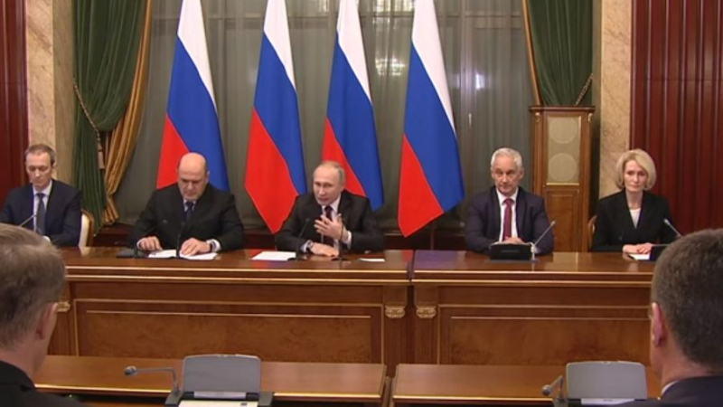 Мълниеносните промени на Путин продължават! Назначи новия кабинет на Русия ВИДЕО