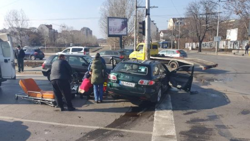 Разбра се как е станал инцидентът с труп на бул. "Сливница" в столицата СНИМКИ 18+
