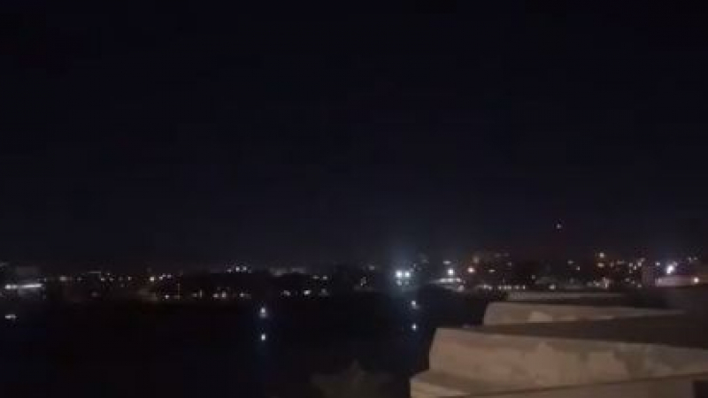 5 ракети се взривиха до посолството на САЩ в Багдад ВИДЕО 