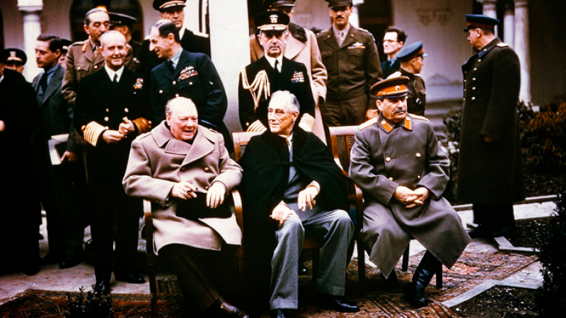 Русия разсекрети неизвестни СНИМКИ от Ялтенската конференция през 1945 г. 