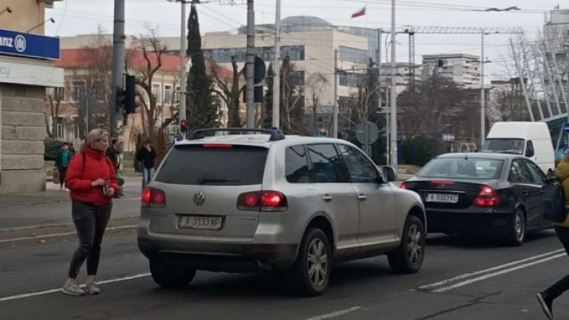 Внимание: Глухонеми изкачат между колите в Бургас и...
