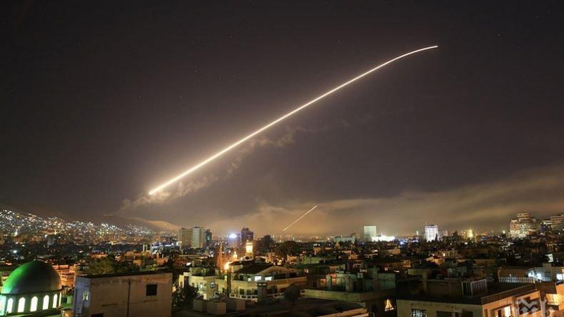 Сирия прихвана ракети от Израел