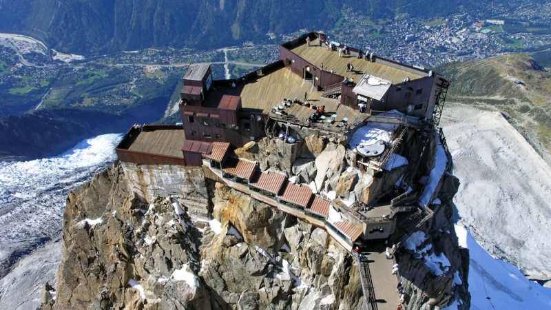 Вижте най-страхотните ски лифтове по света