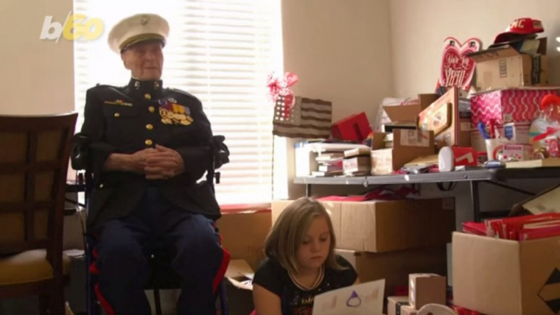 104-годишен ветеран получи 70 хил. картички, а причината е... ВИДЕО