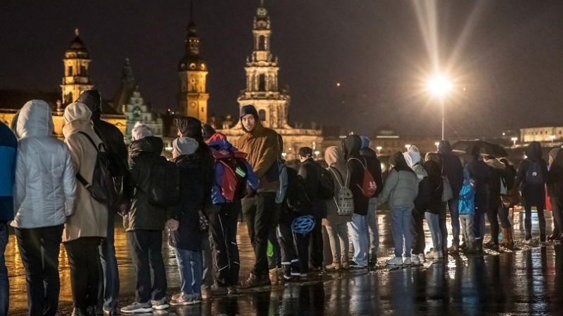 Как преди 75 години за 3 дни загиват 25 000 души в Дрезден