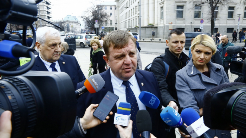 Каракачанов с призив към Борисов и Радев