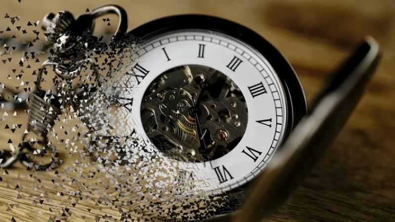 Учените шокират с тази теория: Времето не съществува! 