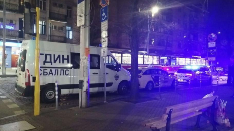Горещи новини за съдбата на шофьора на линейката, катастрофирала с Арабаджиеви