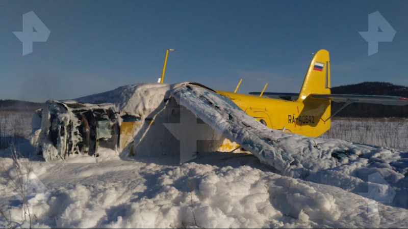 Самолетна катастрофа в Русия, Ан-2 с пътници рухна след излитането ВИДЕО