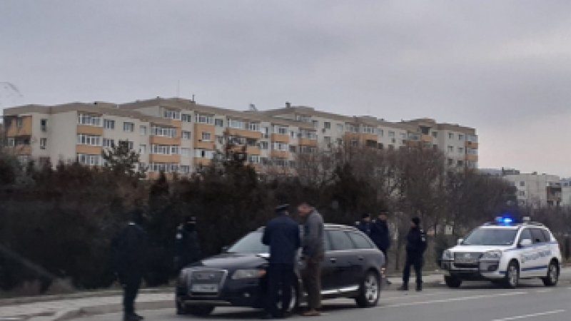 Почерня от полиция в Благоевград