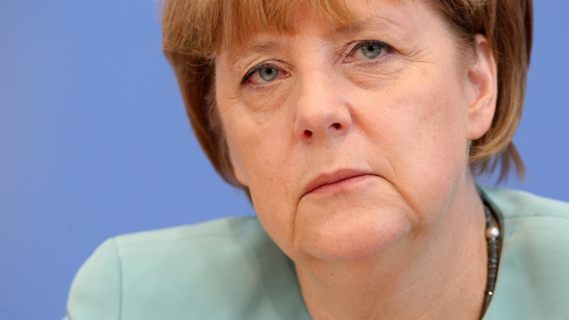 Меркел проговори след кървавата нощ в Германия 
