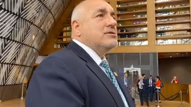 Премиерът заговори за оставка и готвен пуч в България ВИДЕО
