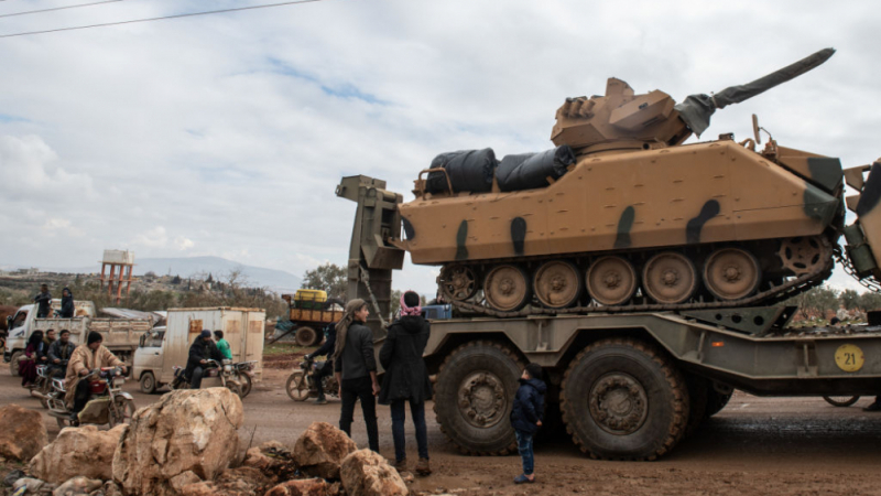 Турска артилерия обстреля Северна Сирия, убити са 9 сирийски войници