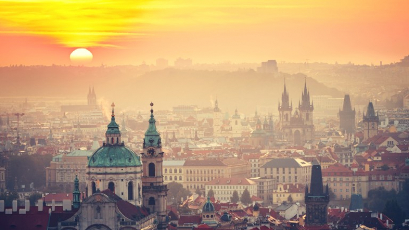 След Германия и Чехия слага край на политиката на затягането на коланите 