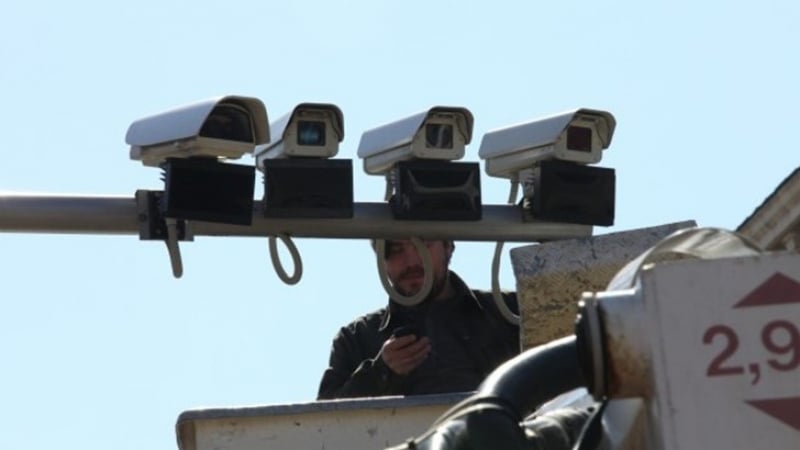 АПИ успокоява: Камерите в населените места не следят за винетки и тол