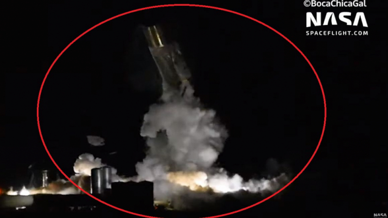 Кошмарен удар за Илон Мъск! Експлозия разкъса космически кораб „Старшип“  ВИДЕО