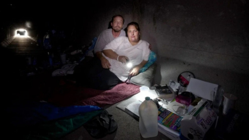 Как живеят бездомниците в тунелите под Лас Вегас