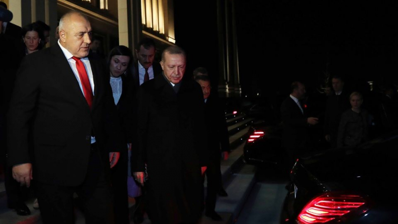 Борисов след срещата с Ердоган: Българите да спят спокойно! СНИМКИ