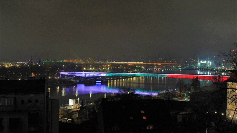 Белград и Букурещ със страхотен жест за националния празник на България СНИМКИ