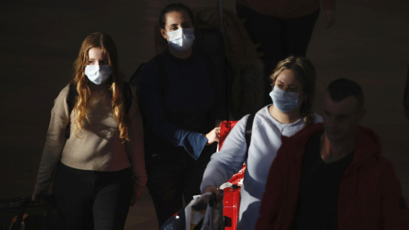 Испания с цунами от извънредни мерки срещу коронавируса 