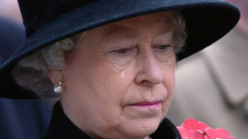 Как кралица Елизабет изгуби любимото си средство за пътуване и избухна в сълзи ВИДЕО