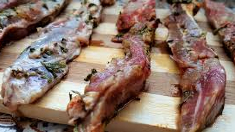 Рецепта на деня: Мариновани свински флейки