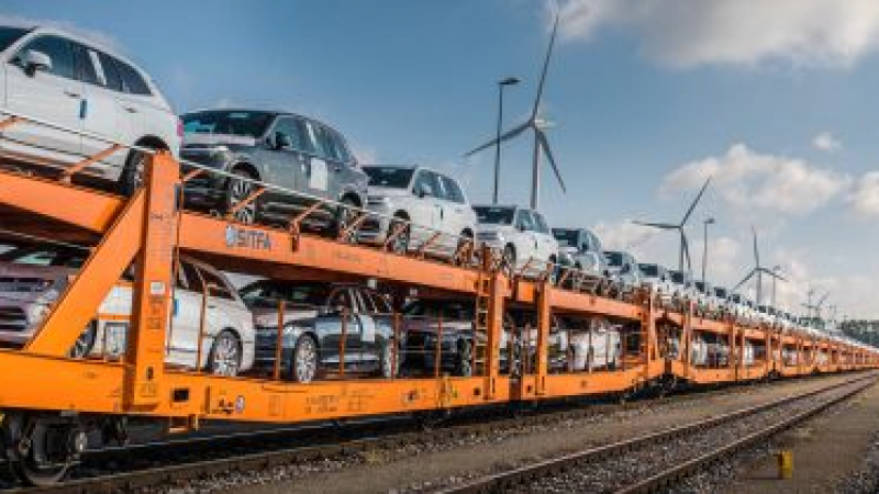 Volvo Cars намалява вредните емисии в логистичната си мрежа 