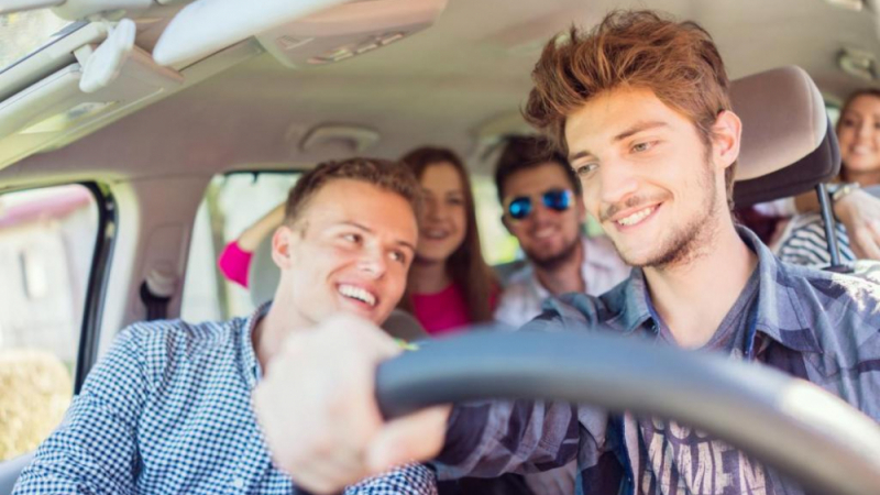 Не бъдете безразсъдни: Съвети за младите шофьори 