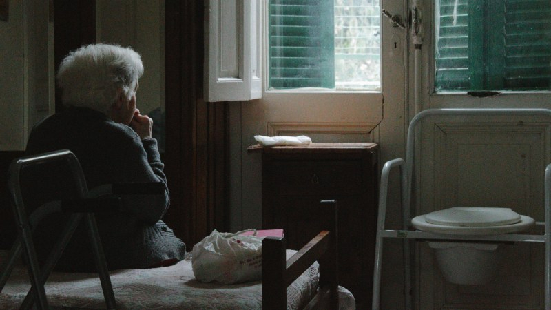 Трагедия: 17 умряха в старчески дом от коронавирус 