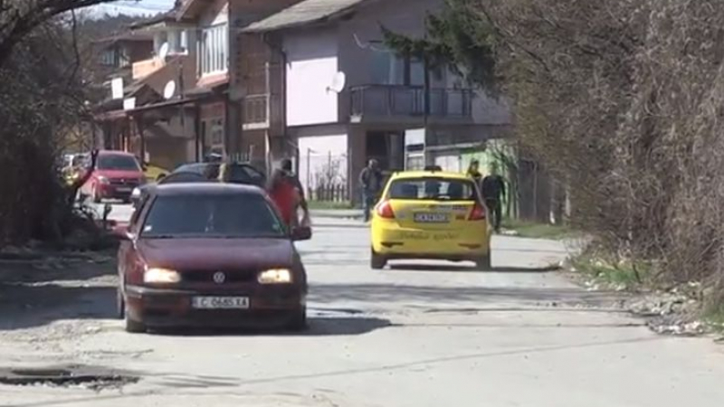БЛИЦ TV: Безхаберни цигани и в София газят забраните заради коронавируса