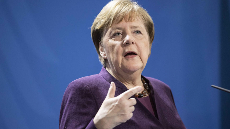 Меркел под карантина, получила ваксина от заразен с COVID-19 лекар