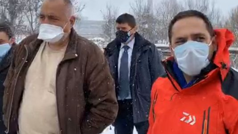 Борисов е в Перник за пускането на водопровода ВИДЕО