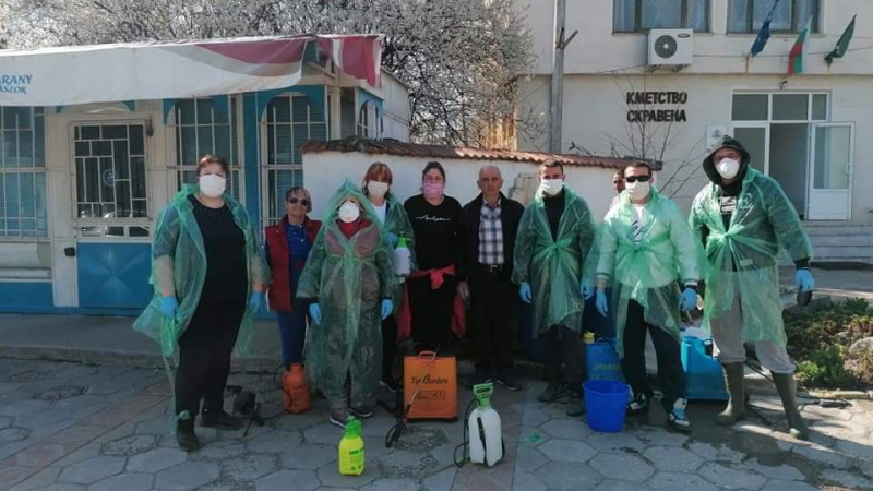 Как малко село в Ботевградско се спасява само от коронавируса СНИМКИ 