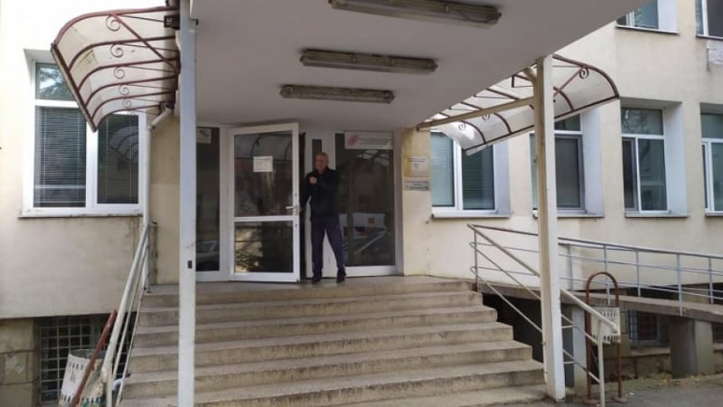 Шефът на кюстендилската болница с нови данни за починалия от коронавирус
