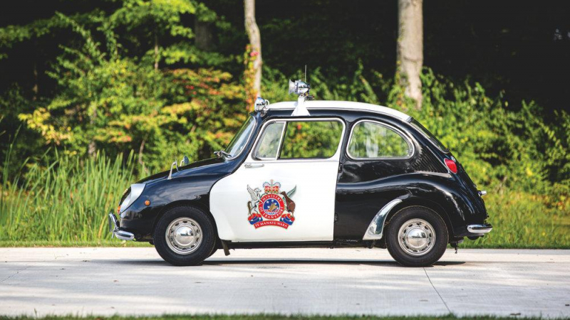Това е най-странният полицейски автомобил СНИМКИ