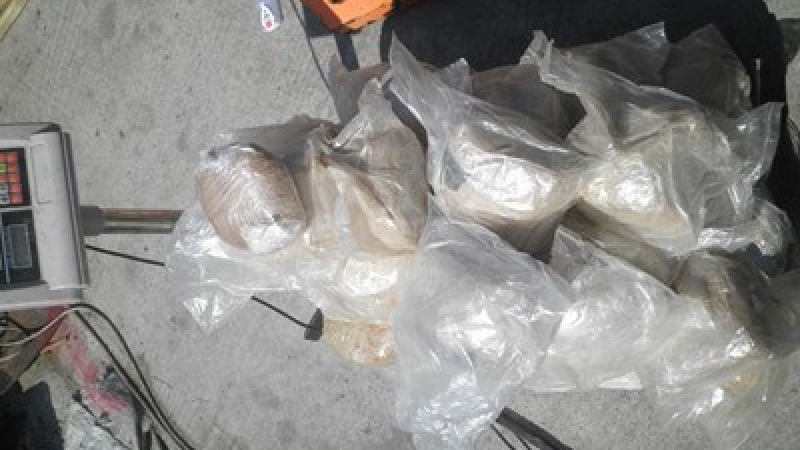 ГДБОП разби банда за трафик на 72 кг хероин ВИДЕО/СНИМКИ