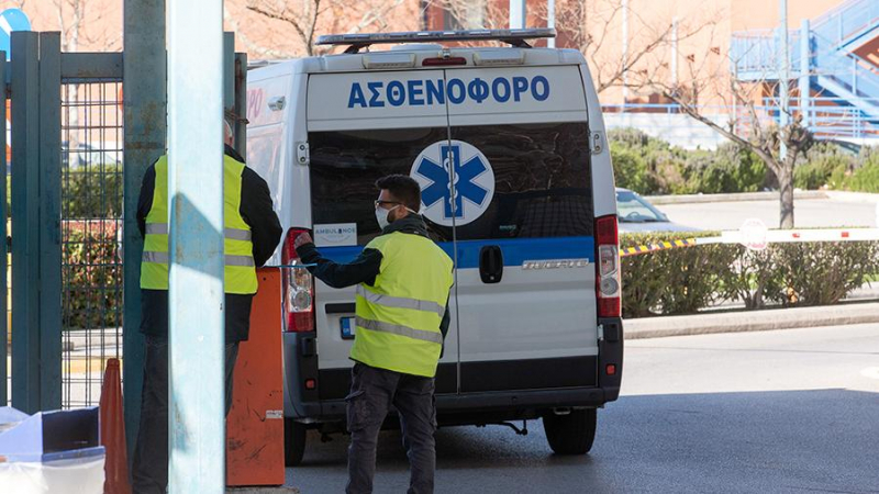 Гърция започва отмяна на ограниченията на 10 май на принципа "газ - спирачки"