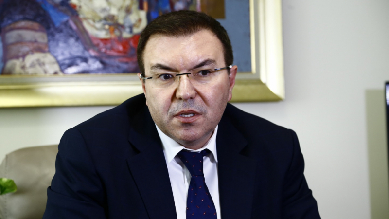 Министър Ангелов призна най-големия си К-19 страх и заговори за лекарите, убити от вируса!