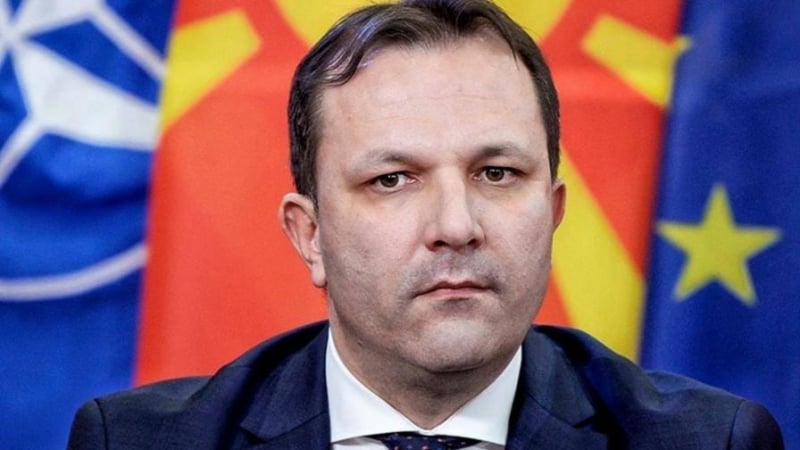 Коронавирусът изпрати в изолация премиера и няколко министри на РС Македония