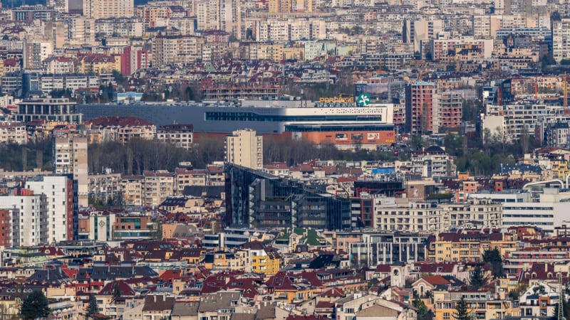 Това е най-желаният за живеене квартал в София, наемите са по 365 евро