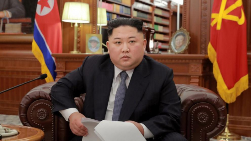 Странното поведение на Ким Чен Ун втрещи всички! Какво се случва с лидера на КНДР?