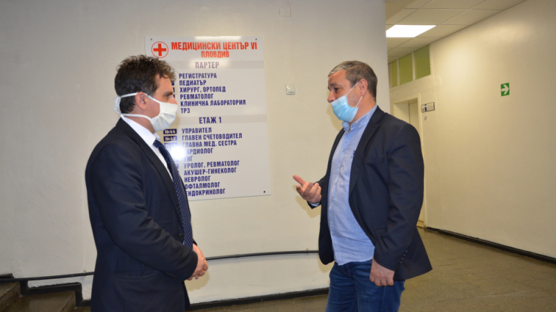 Председателят на Общинския кризисен щаб в Пловдив инспектира болниците „Св. Мина“ и „Св. Пателеймон“