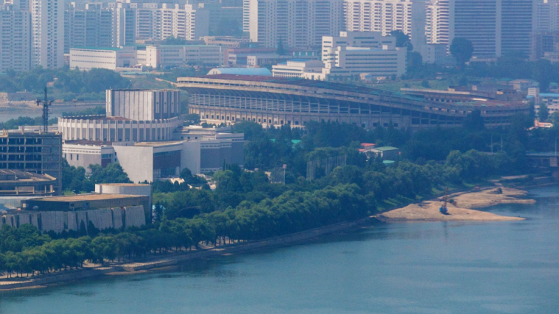 Грамаден СПА комплекс в Пхенян излъскан, изрисуван и готов за чужденци